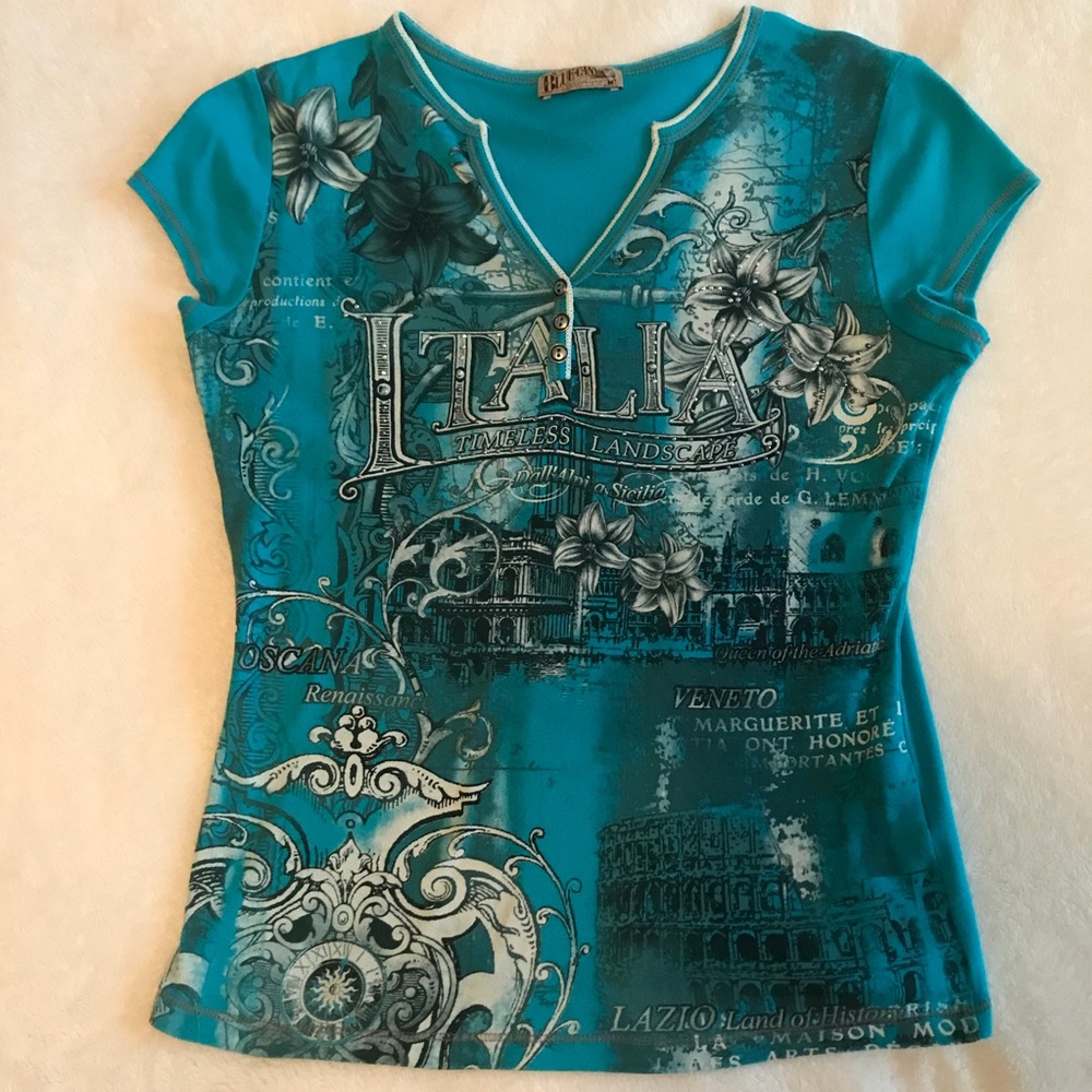 Detailed shirt